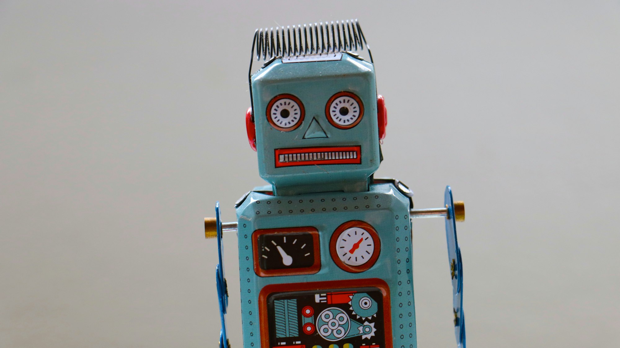 Preserving Privacy in the Age of Robotic Deliveries: Balancing Convenience and Confidentiality