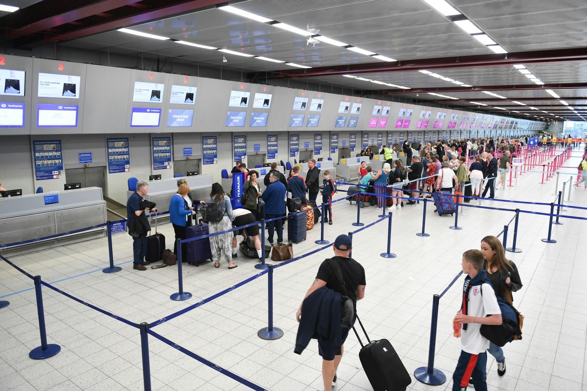 EU to Launch Biometric Entry-Exit System for US Travelers, Starting October 12
