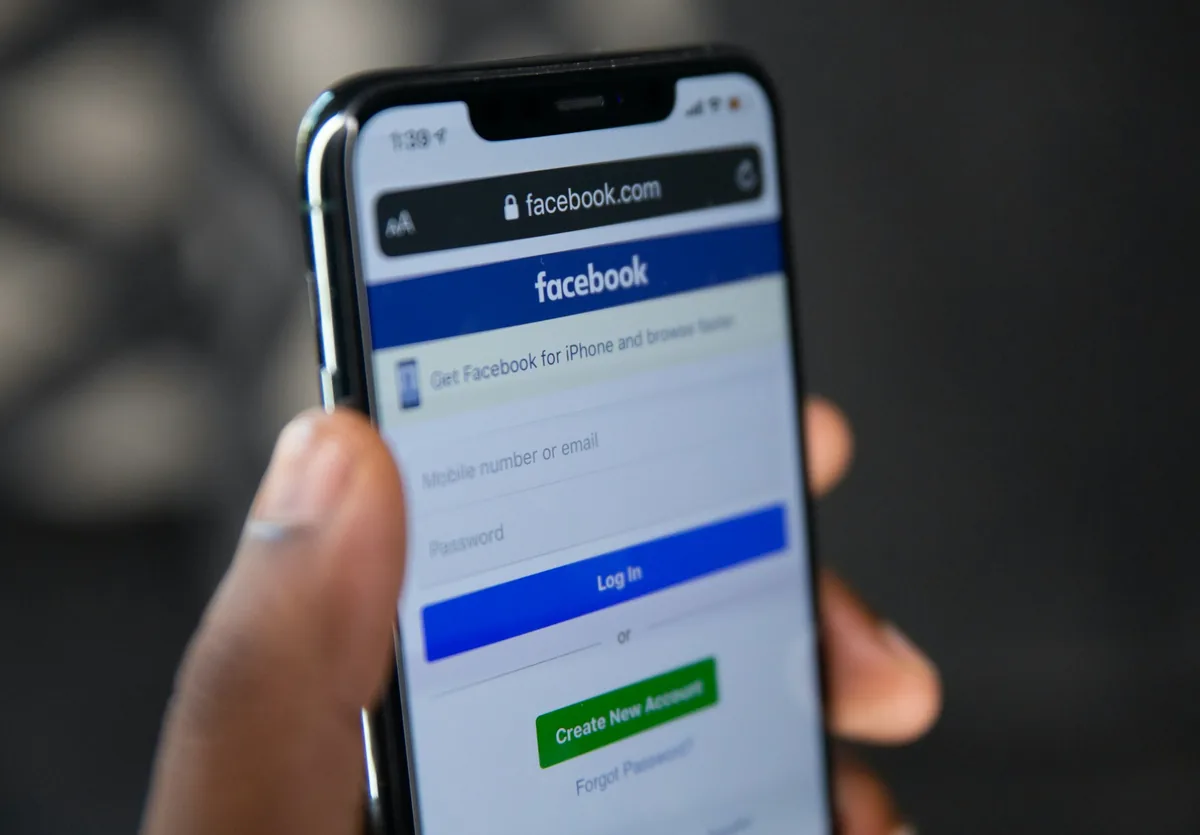 A Comprehensive Guide to Facebook/Meta Privacy Settings
