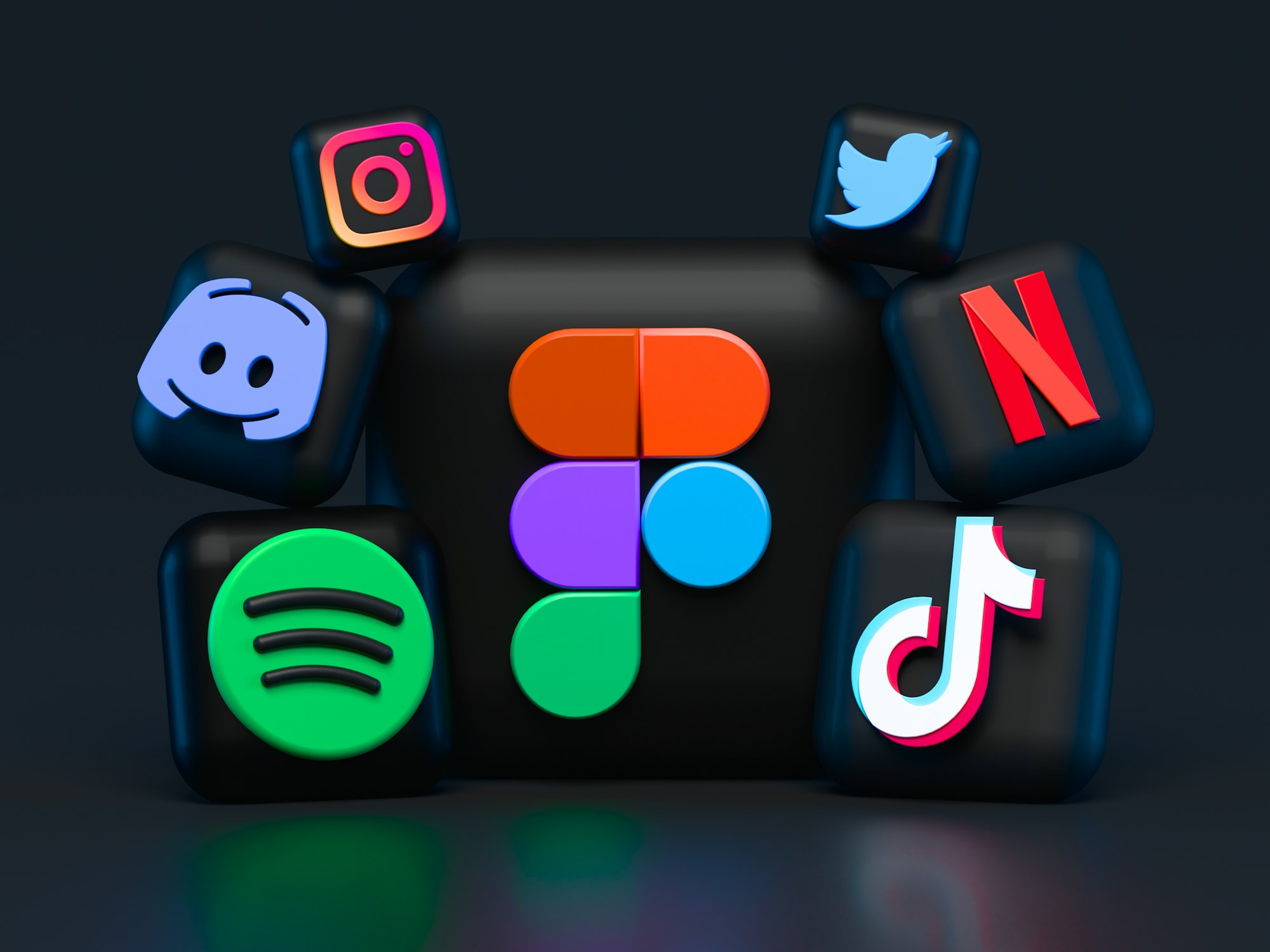 Decentralized Social Media: The Future of Online Privacy?
